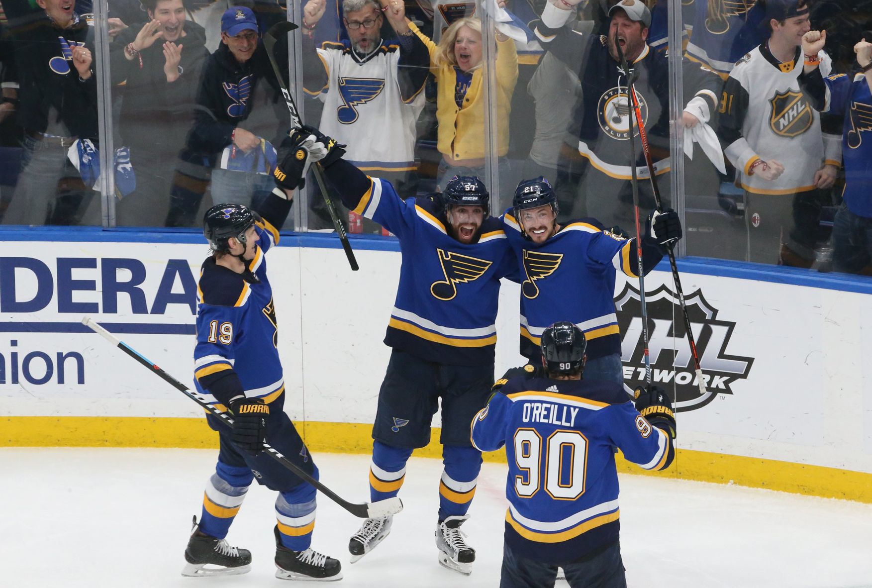 Blues and Sharks break into match 6 in the semi-finals